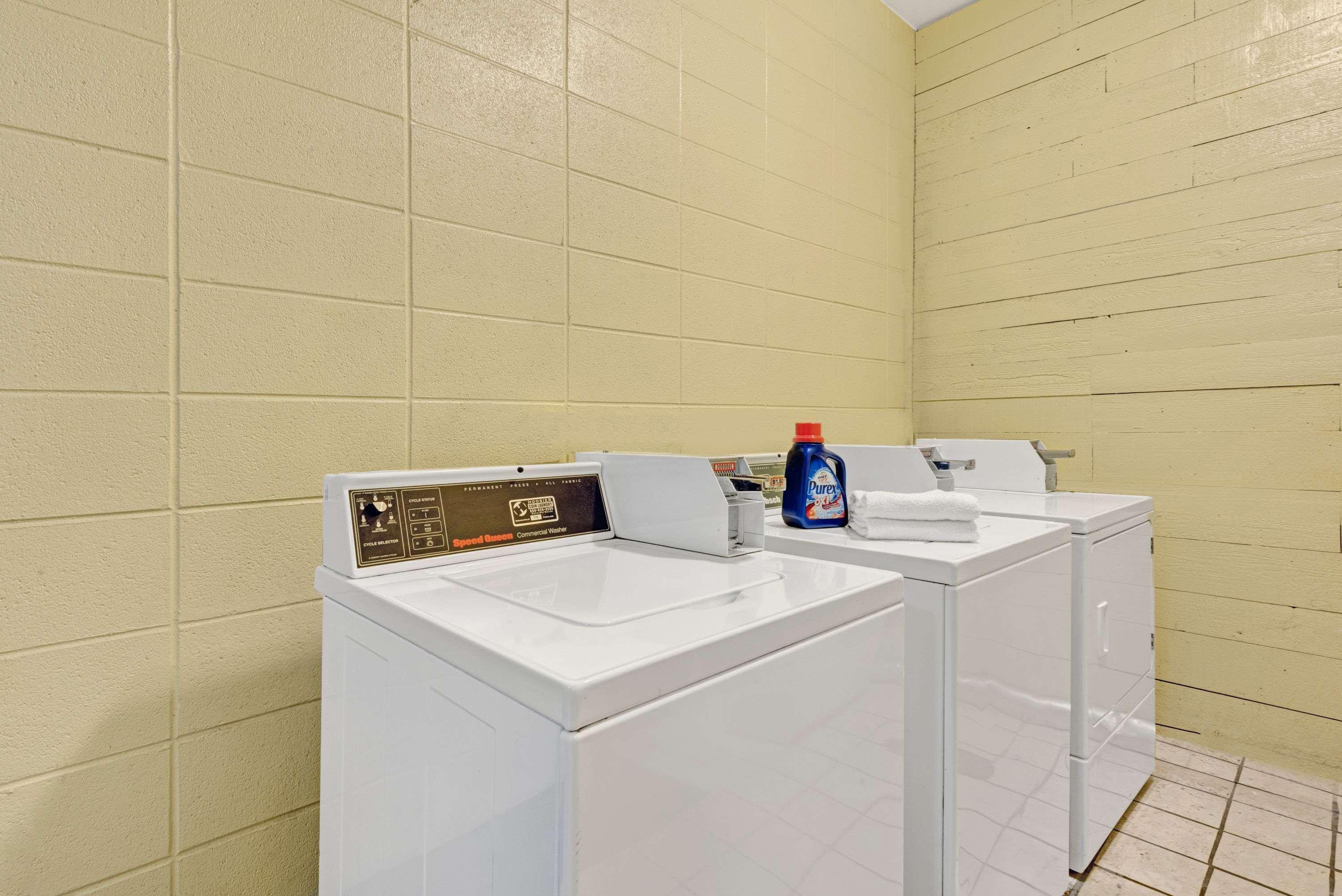Super 8 By Wyndham Indianapolis South Μοτέλ Εξωτερικό φωτογραφία